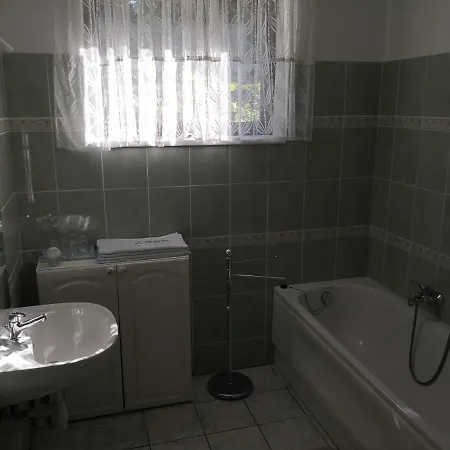 Ubytovani U Machova Jezera - Apartmany - Ludmila Grulisova Doksy  Exterior photo